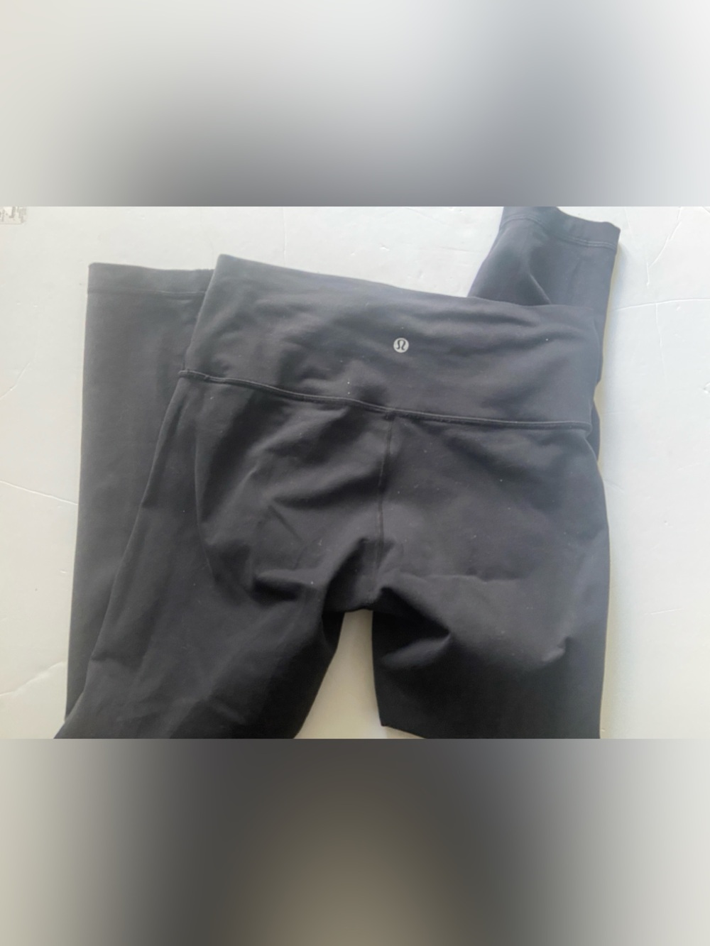 Lululemon Black High-Rise Leggings Size 8 26” Inseam